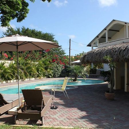 Wayaca Mini Resort Виллемстад Экстерьер фото